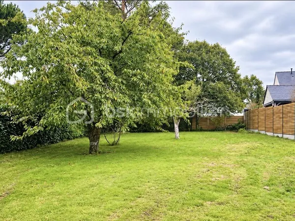 Terrain 558 m²