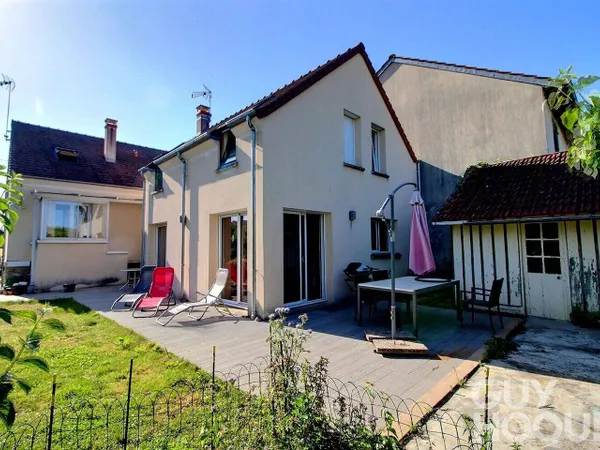 Maison 9 pièces 215 m²