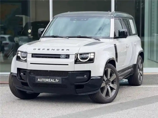 Land Rover Defender 110 phev