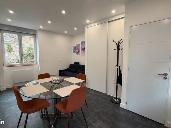Studio Meublé (28m²) Dole Centre 600 CC