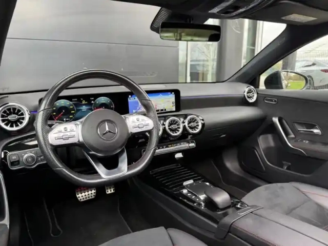 Mercedes Classe A 180 d amg line /177 li — photo 27