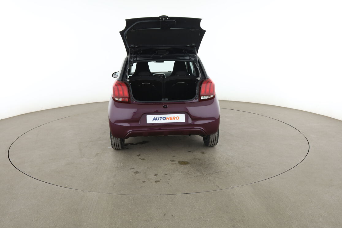 Peugeot 108 1.2 PureTech Allure — photo 15