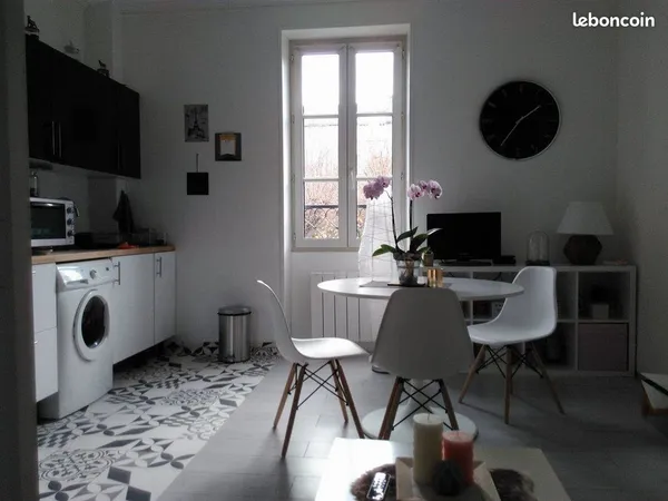 Magnifique studio meublé à Vaureal 22m2