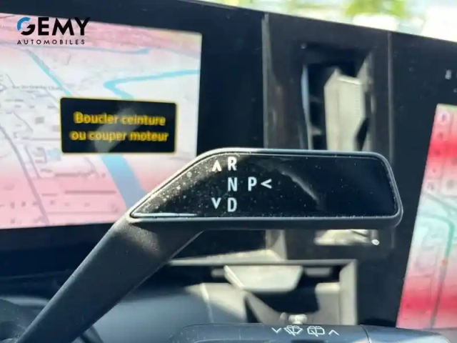 Renault Megane e-tech ev40 130ch standard charge — photo 18