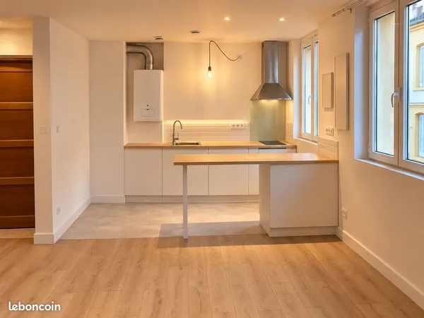 Le Creusot Centre - T2 40 m² - Entièrement rénové