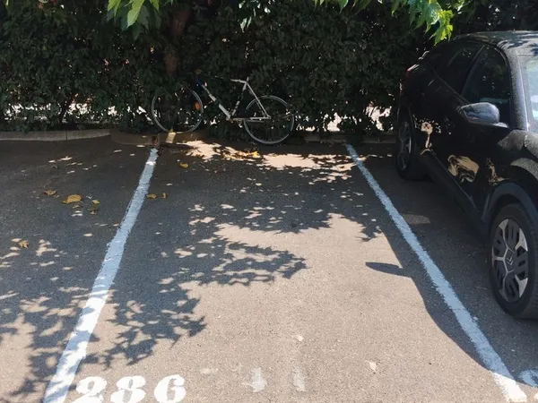 Garage et parking Location Agde 70€