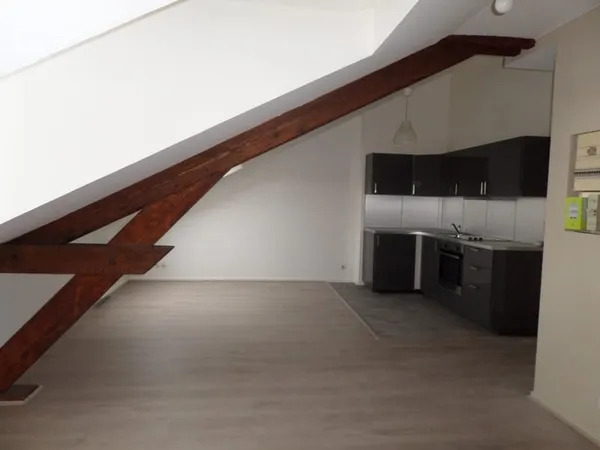 REIMS secteur Clémenceau, F2 rue Defrançois