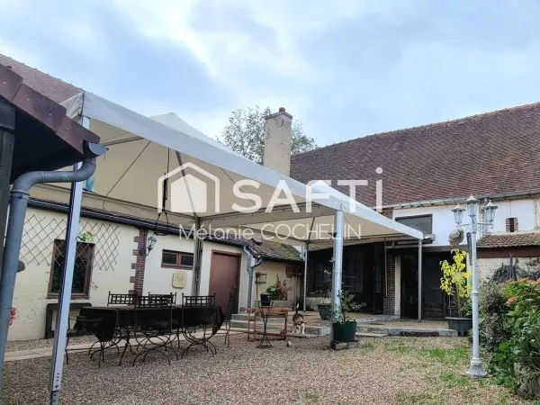 Ancien restaurant à fort potentiel sur une rue commerçante