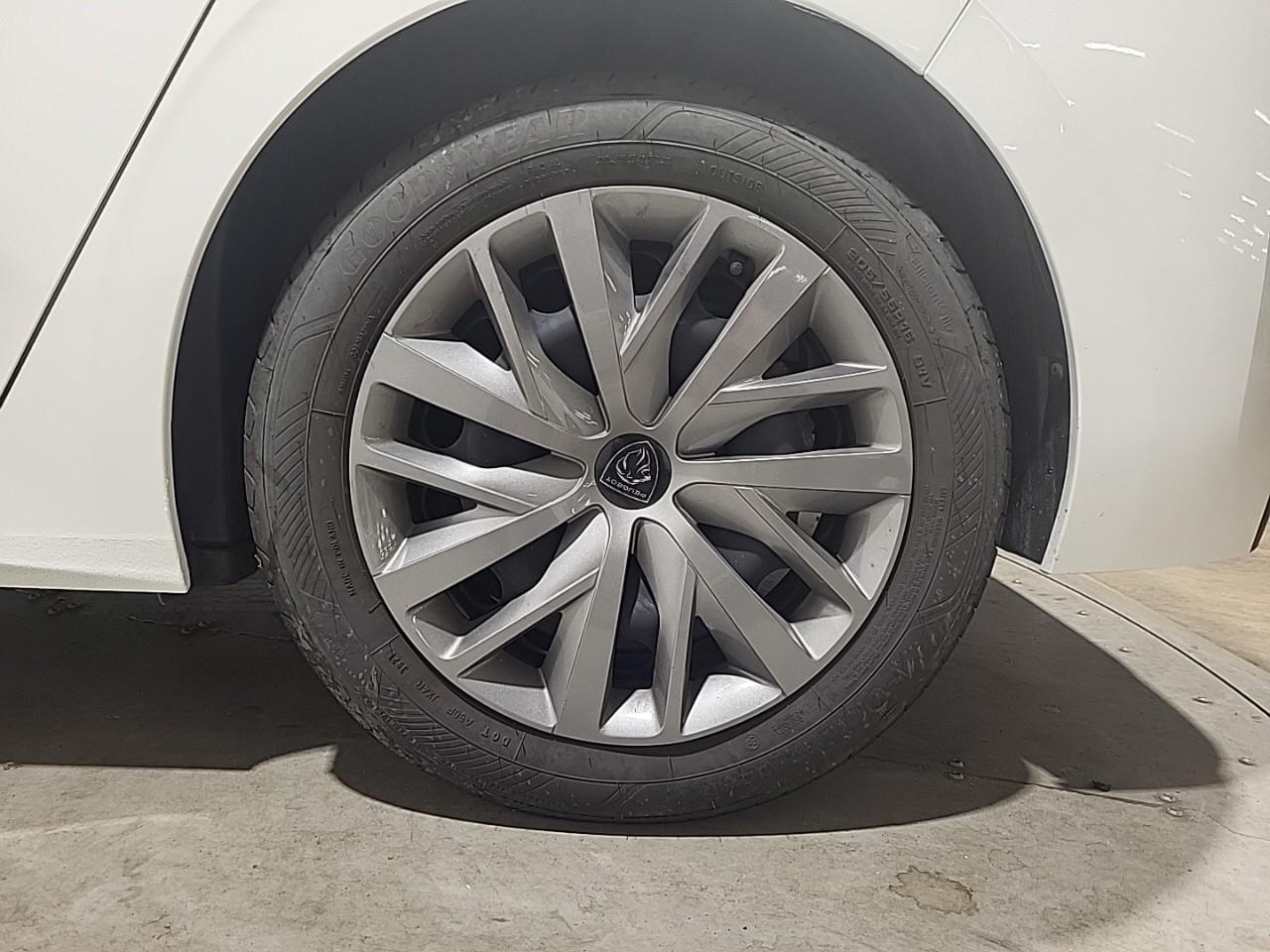 Peugeot 308 puretech 110ch s&s bvm6 active pack — photo 16