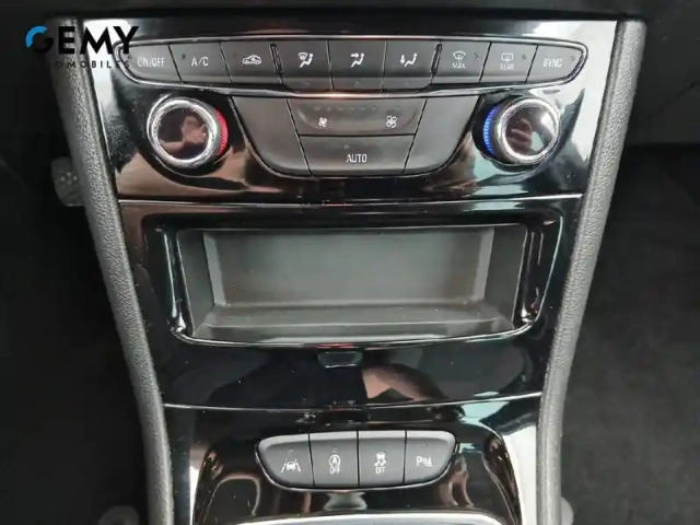 Opel Astra 1.5 diesel 122 ch bvm6 — photo 89