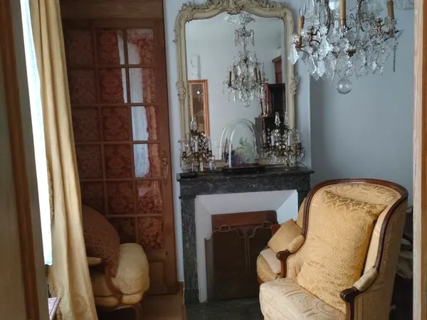 Appartement et grande annexe Marais Paris 4e