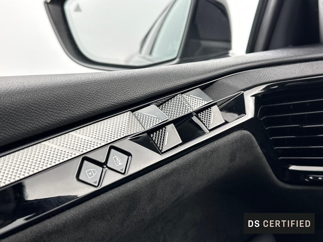 Ds Ds 4 hybride e-tense 225 eat8 performance line+ — photo 18