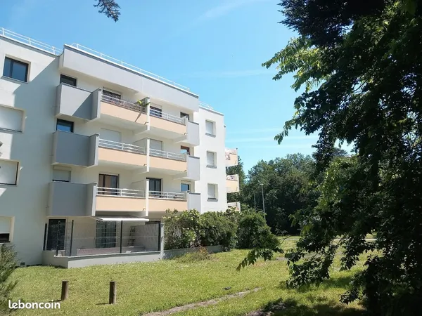 Talence T2 44m2 + balcon + cellier