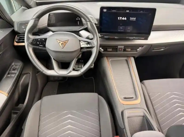 Cupra Born 204ch l 58 kwh v — photo 13