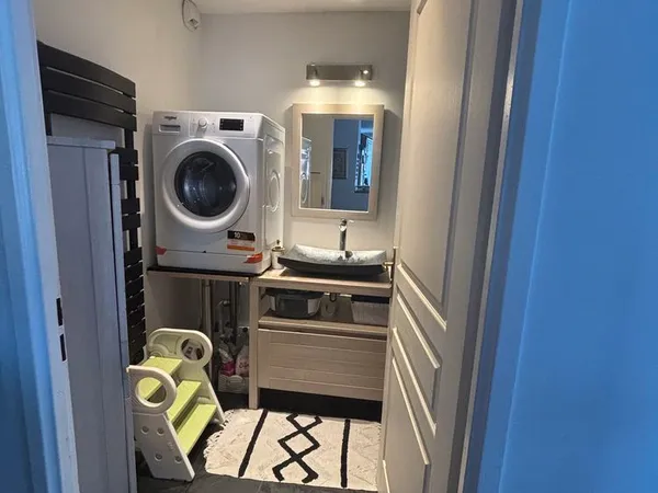 Appartement 63 m² avec terrasse 15 m², 3 stationnements, PMR, possibilité 2e chambre" Centre-ville M