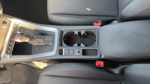 Audi Q3 2.0 TDI 150 S-Tronic 7 - Business Line – 2022 – 80028 km – Diesel – Boîte Automatique — photo 12