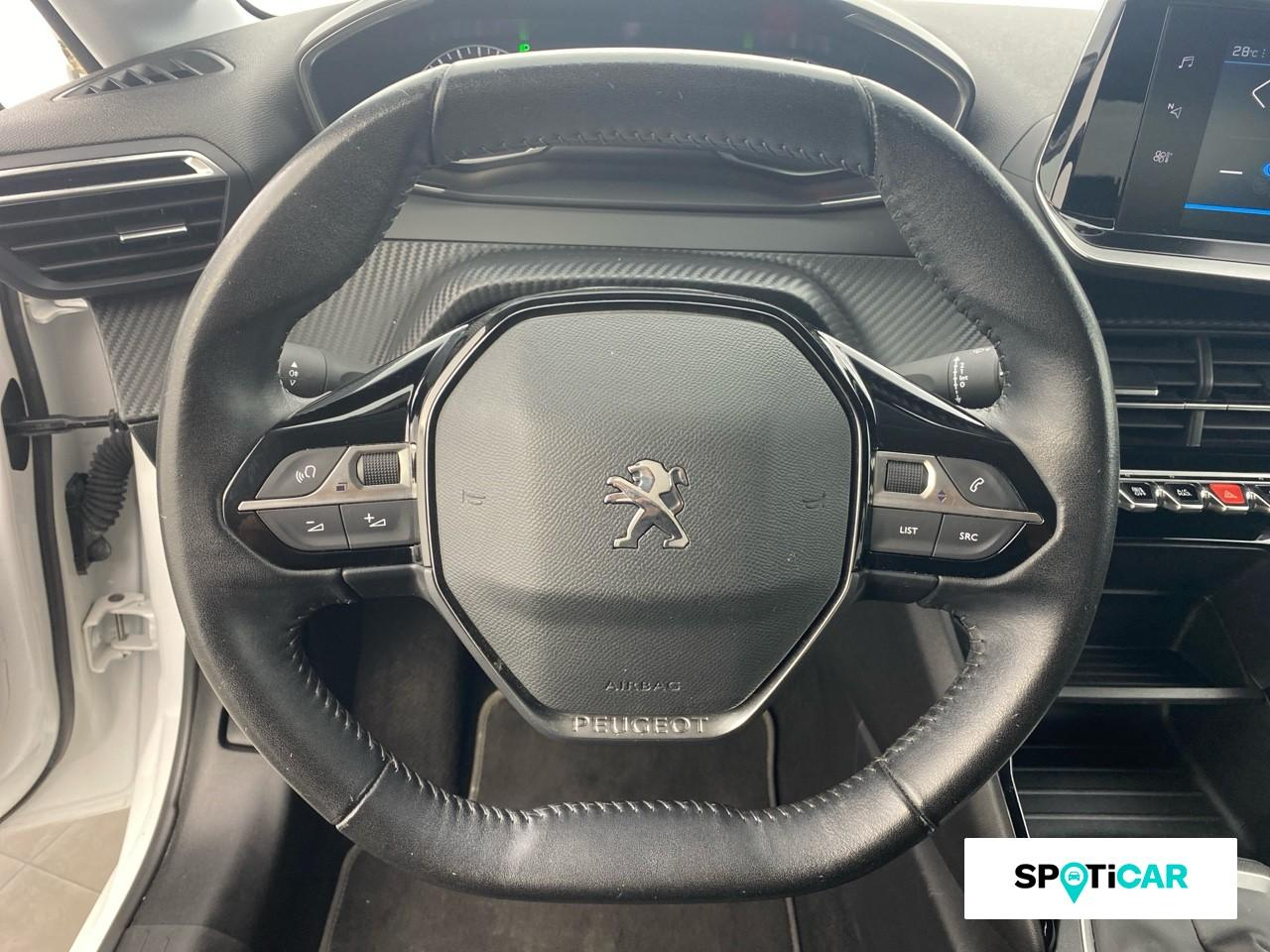 Peugeot 208 style puretech 100 s s bvm6 — photo 12