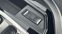 Peugeot 3008 Plug-in Hybrid4 300ch GT e-EAT8 — photo 19