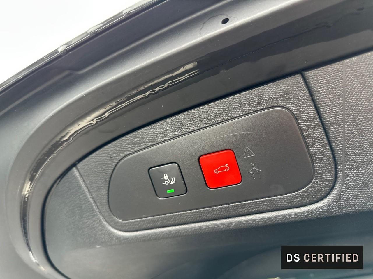 Ds Ds 7 crossback crossback puretech 180 eat8 ligne noire — photo 8