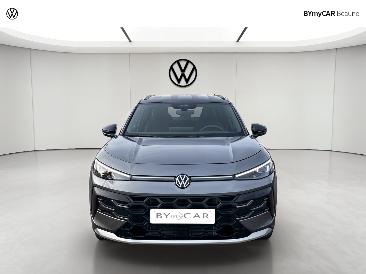 Volkswagen T-Roc 1.5 eTSI EVO2 Hybrid 150 ch DSG7 — photo 8