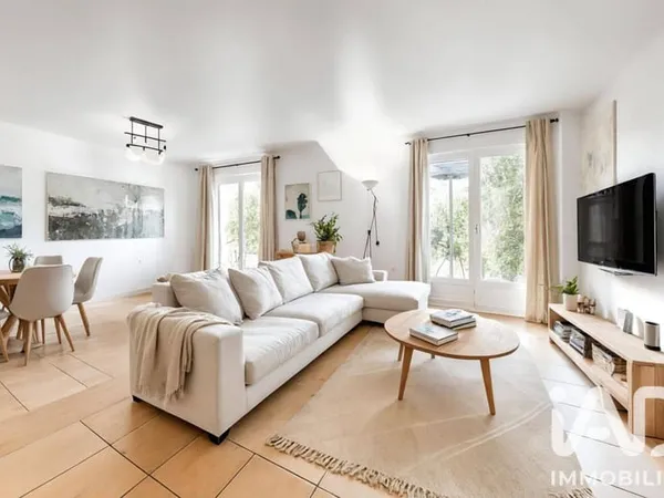 Maison 7 pièces 145 m²