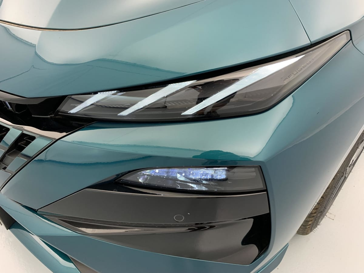 Peugeot 308 — photo 24