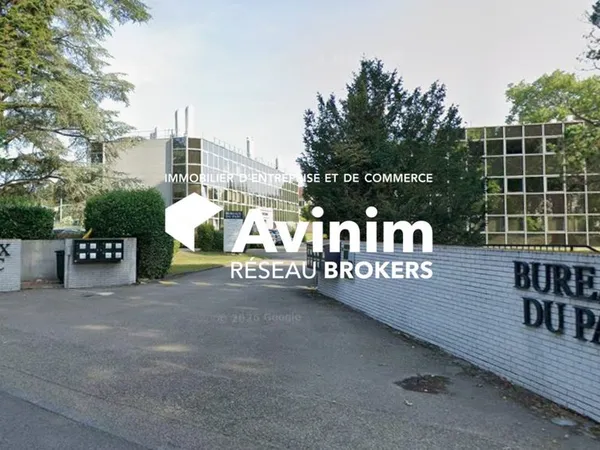 Bureaux 218 m² Tassin-la-Demi-Lune