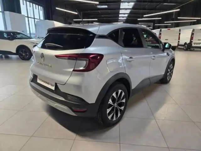 Renault Captur 1.0 eco-g 100ch evolution — photo 8