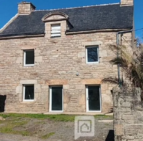 Maison de village de 1693 5 pièce(s) 88 m2 PEAULE