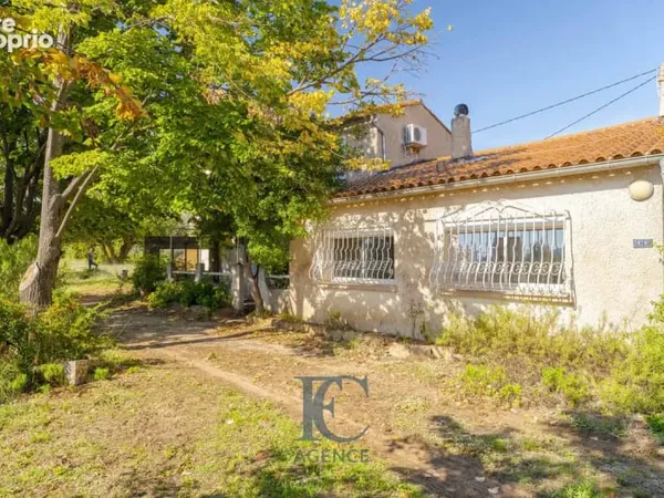Maison de campagne à rénover au coeur des vignes