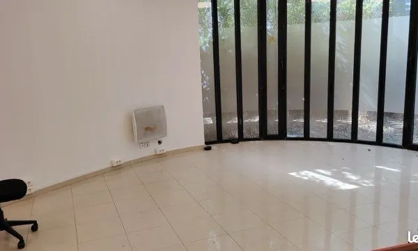 Bureau à louer