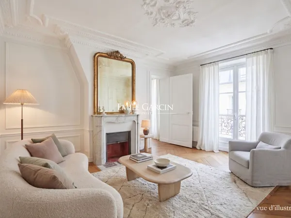 A vendre - appartement - 66 m² - Paris - 75007 - Carré des Antiquaires