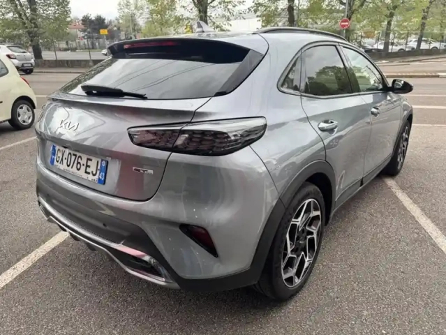 Kia Xceed 1.5 t-gdi 140 ch dct7 gt-line premium — photo 3