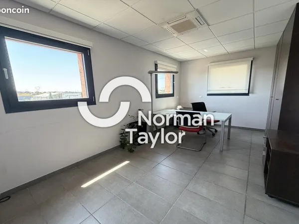 Bureaux 165 m²