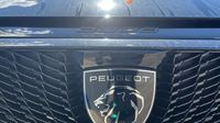 Peugeot 3008 1.2 Hybrid 145ch Allure Business e-DCS6 — photo 24