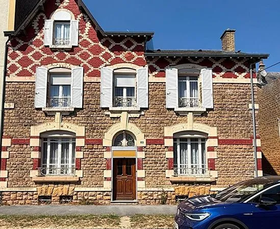 Maison 7 pièces 200 m²