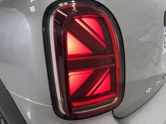 Mini Mini countryman 136 ch bva7 — photo 18