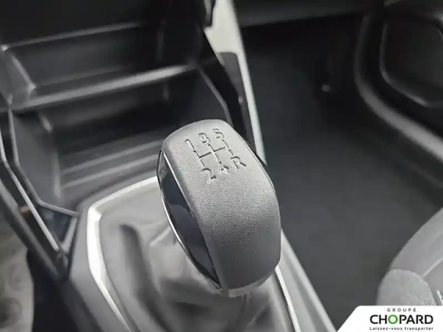Peugeot 208 puretech 75 s&amp;s bvm5 — photo 23