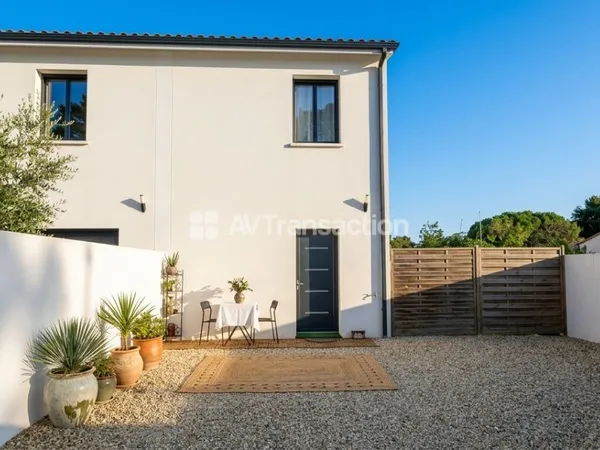 33500 ARVEYRES - MAISON RECENTE 85M2 3 CHAMBRES ET 200M2 JARDIN