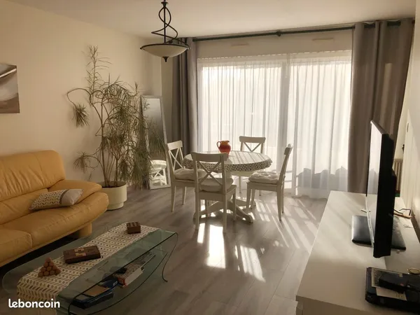 Appartement - 3 pièces - 67 m² - étage 1/1