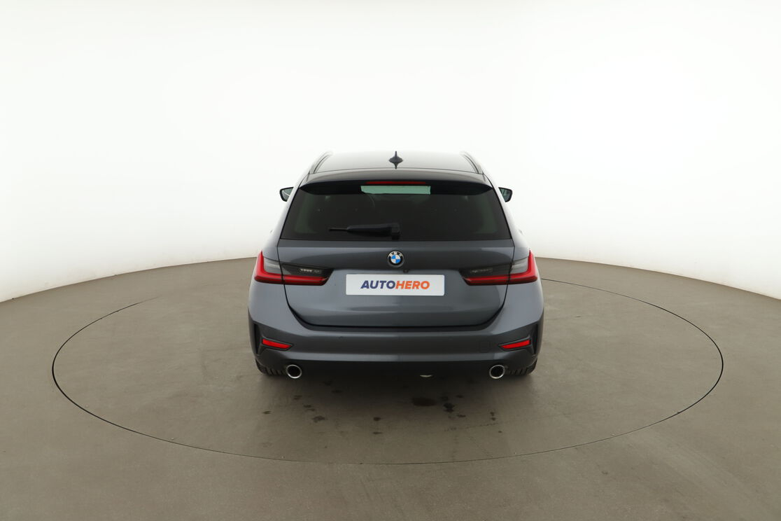 BMW Série 3 Touring 320d xDrive Lounge BVA8 — photo 4