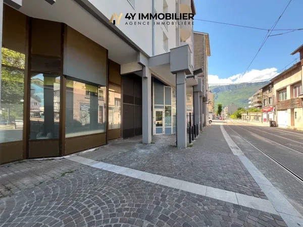 Local commercial 44 m²