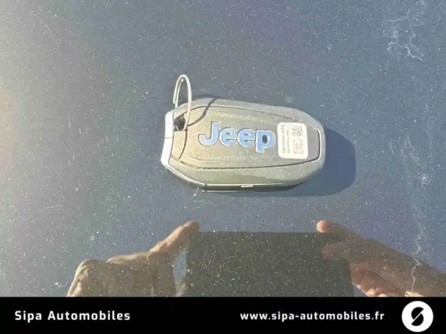 Jeep Compass 157 kw 4x2 — photo 21