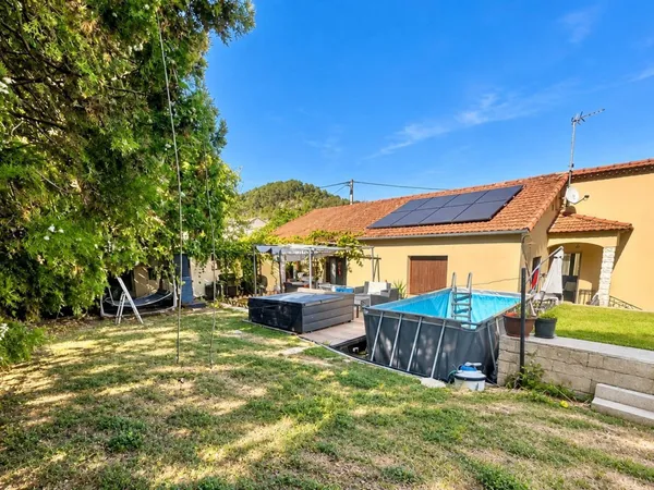 Maison 3 chambres avec jardin