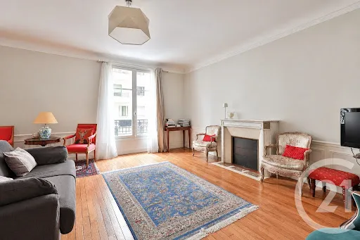 Appartement 5 pièces 127 m²