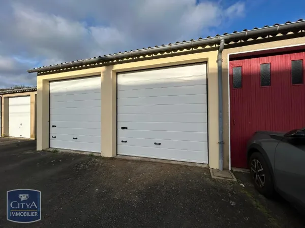 Stationnement Location Le Mans   80€