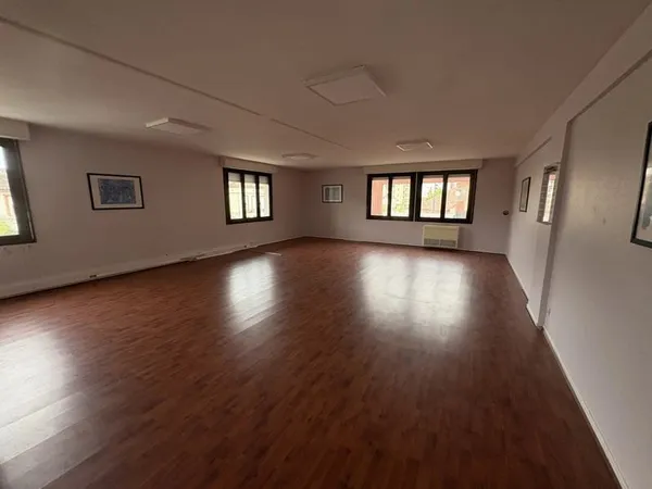 MONTAUBAN : 4 pièces 126 m² . Centre ville