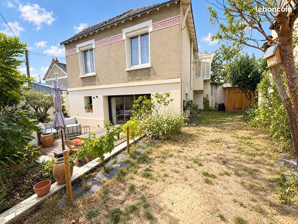 MAISON À VENDRE - Quartier Madeleine - 110 m² - 3 chambres - jardin - sans agence