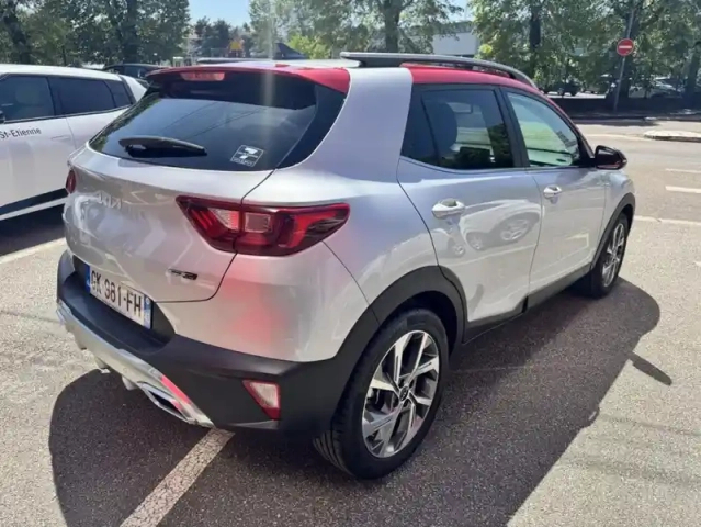 Kia Stonic 1.0 t-gdi 120 ch mhev dct7 gt line premium — photo 11