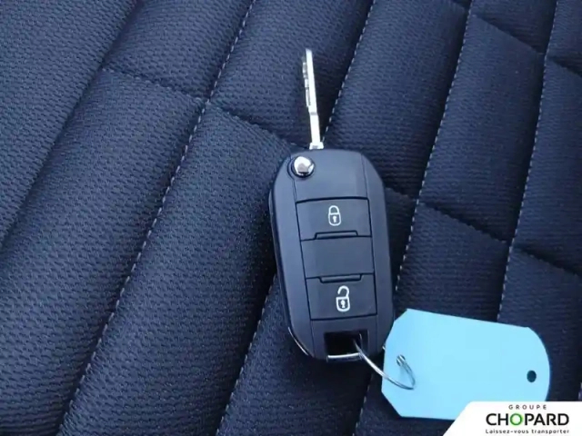 Citroën C3 Aircross hybride 145 ch aut — photo 14